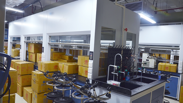 搬遷中遇到實驗室起火應(yīng)該怎么處理 | 幫德運