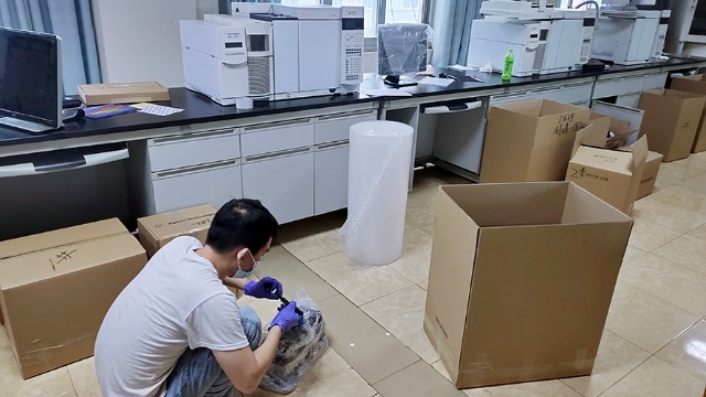 工業(yè)城市的發(fā)展背影濟南市實驗室儀器搬遷公司|幫德運