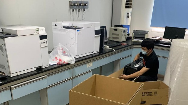 幫德運(yùn)的專業(yè)為內(nèi)江精密儀器設(shè)備搬遷公司的發(fā)展增色