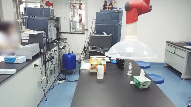 呼倫貝爾市實(shí)驗(yàn)室搬家公司來(lái)到了美麗的大草原