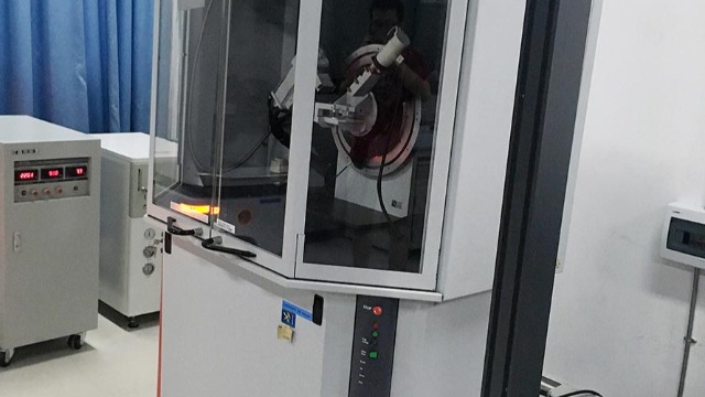 “火車?yán)瓉淼拈_遠儀器設(shè)備搬運公司”