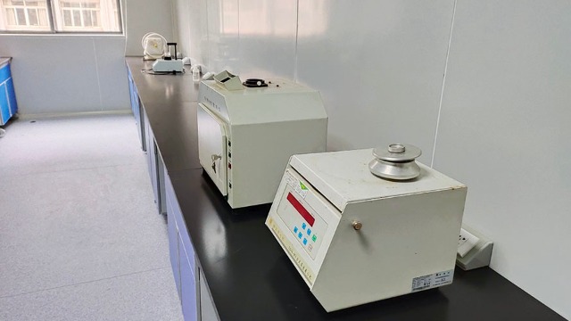 諸暨市實驗室設備搬遷助力襪業(yè)發(fā)展