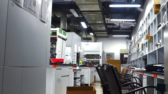 新鄭實(shí)驗(yàn)室設(shè)備搬運(yùn)人員的整體素養(yǎng)分析