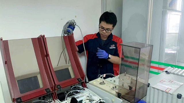 幫德運(yùn)搬遷公司揭秘實(shí)驗(yàn)室搬遷技巧，讓搬遷安全又高效