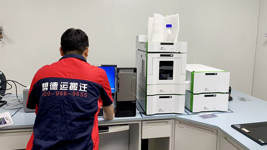 松滋市、麻城市精密設(shè)備搬遷調(diào)試